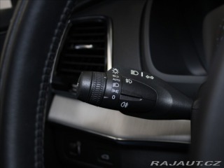 Volvo XC90 2,0 D5 AWD Mom.PRO Paměť 2021