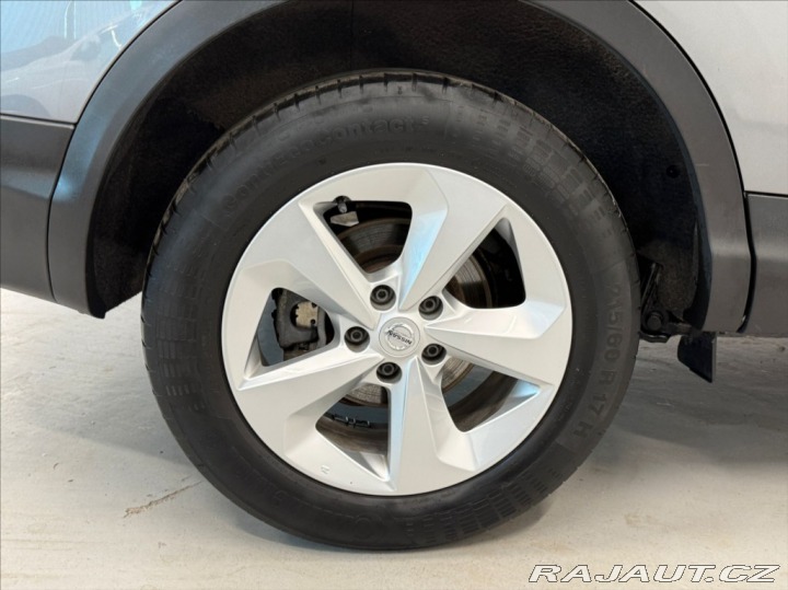 Nissan Qashqai 1,2 DIG-T N-CONNECTA FULL 2018