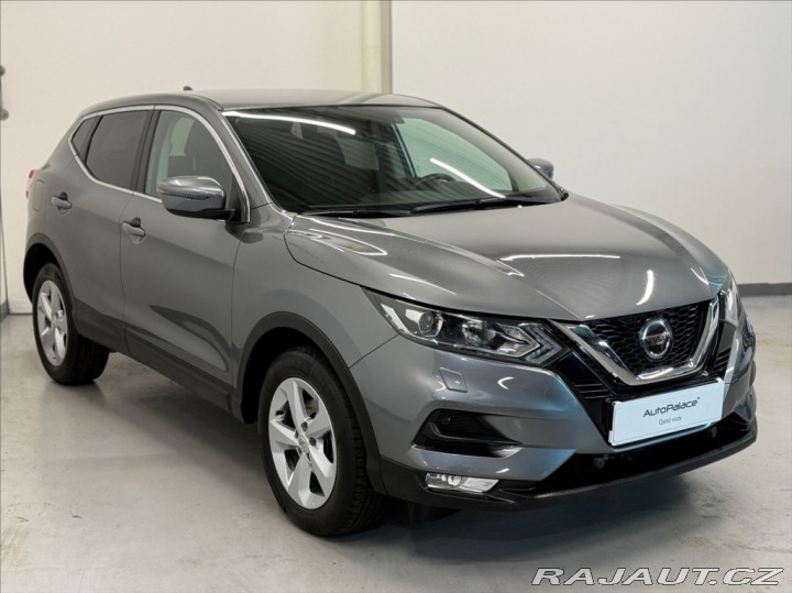 Nissan Qashqai 1,2 DIG-T N-CONNECTA FULL 2018