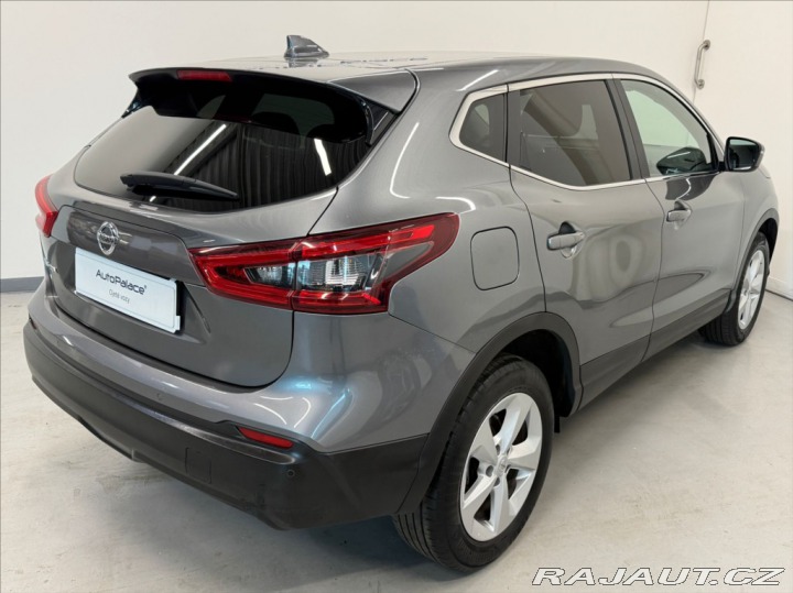 Nissan Qashqai 1,2 DIG-T N-CONNECTA FULL 2018