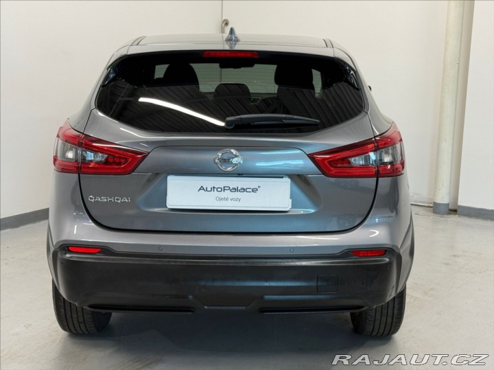 Nissan Qashqai 1,2 DIG-T N-CONNECTA FULL 2018