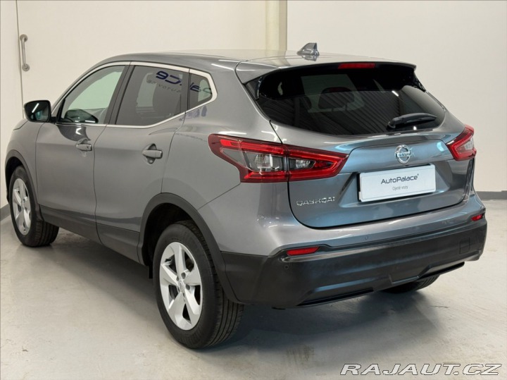Nissan Qashqai 1,2 DIG-T N-CONNECTA FULL 2018