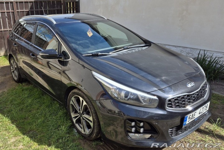 Kia Ceed 1,6   CRDi, 100 kW 2015
