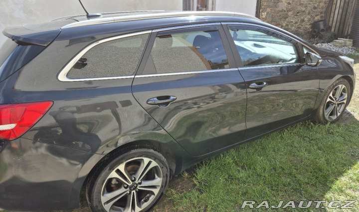 Kia Ceed 1,6   CRDi, 100 kW 2015