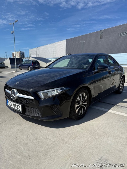 Mercedes-Benz A 1,8   A180 d Sedan 2022 T 2022