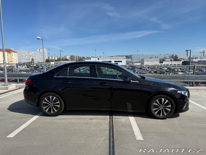Mercedes-Benz A 1,8   A180 d Sedan 2022 T 2022