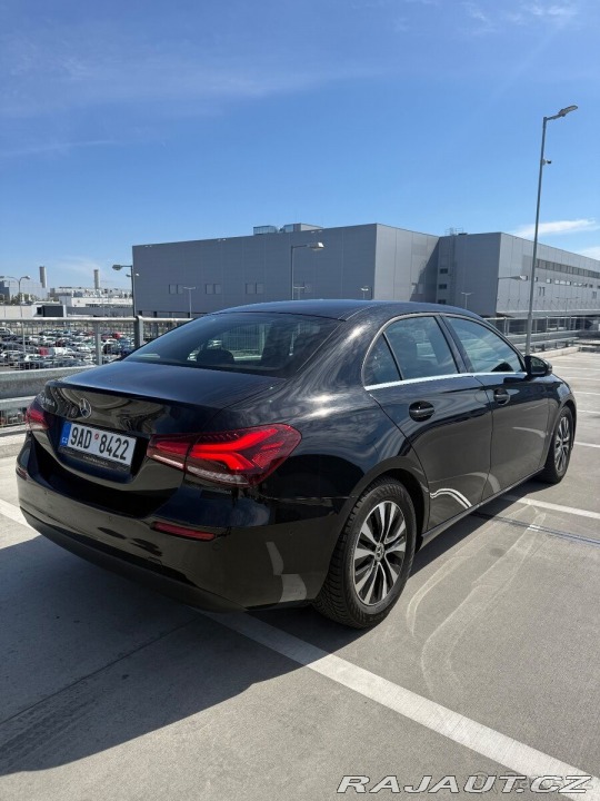 Mercedes-Benz A 1,8   A180 d Sedan 2022 T 2022