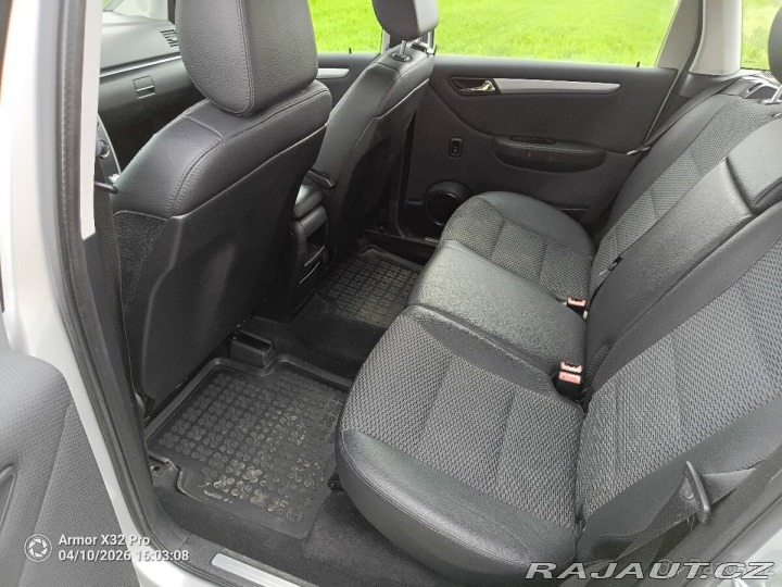 Mercedes-Benz B  2010