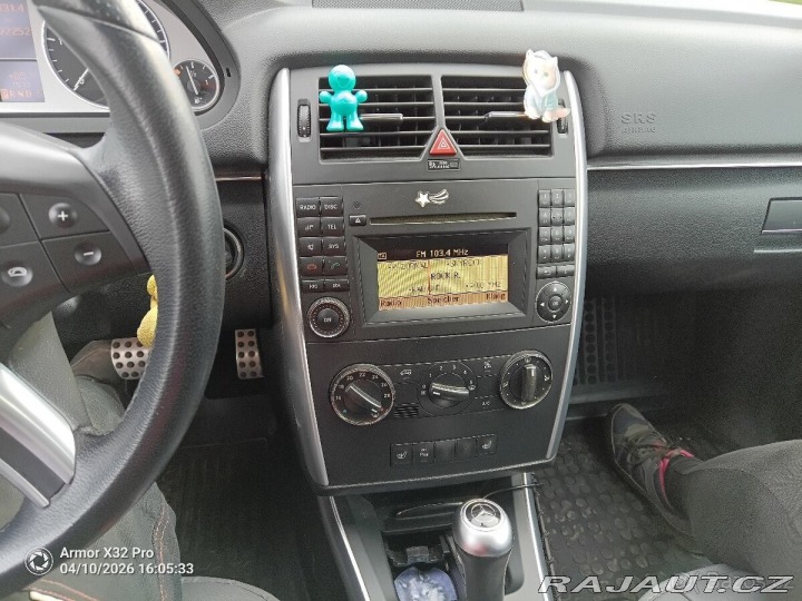 Mercedes-Benz B  2010