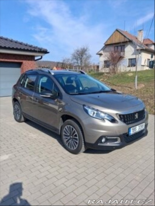 Peugeot 2008 1,2 2017