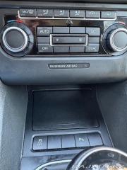 Volkswagen Golf 1,6   TDi 77 kw 2010