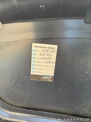 Volkswagen Golf 1,6   TDi 77 kw 2010