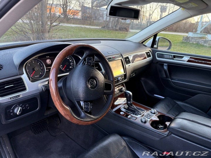 Volkswagen Touareg 3,0 2015