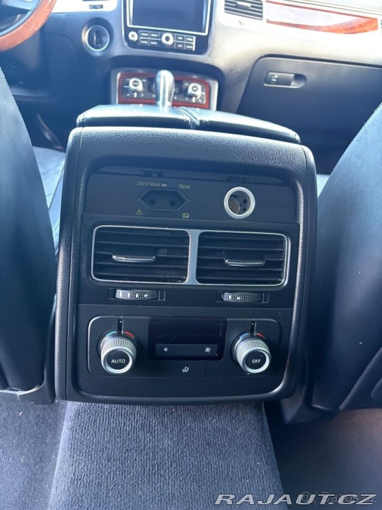 Volkswagen Touareg 3,0 2015