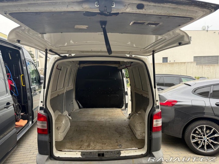 Volkswagen Transporter 2,0 2010