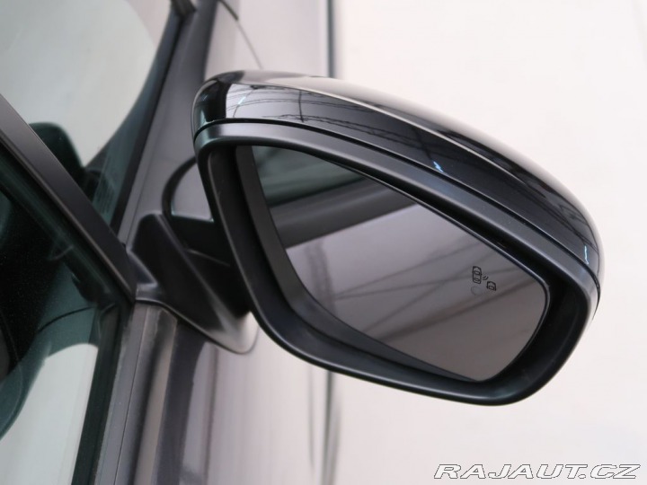 Citroën C3 1.2PureTech,81kW,SHINE,AT 2022