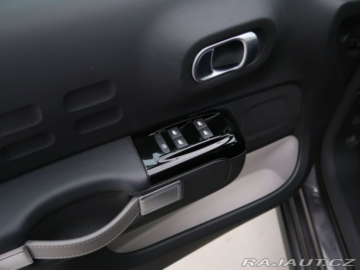 Citroën C3 1.2PureTech,81kW,SHINE,AT 2022