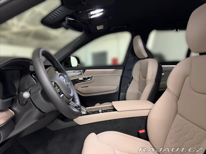 Volvo XC90 2,0 Volvo XC90 B5 Plus Da 2025