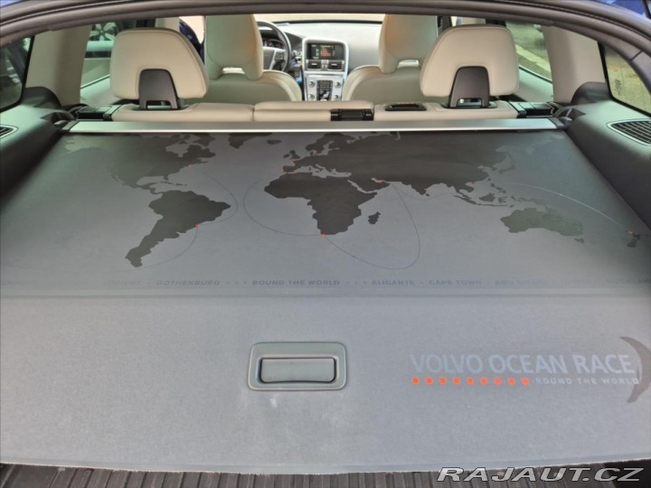 Volvo XC60 2,4 D4 AWD OCEAN RACE 2015