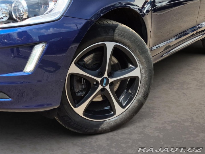 Volvo XC60 2,4 D4 AWD OCEAN RACE 2015