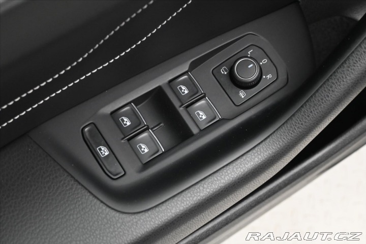 Volkswagen Passat 2,0 TDI 110kW DSG Eleganc 2020