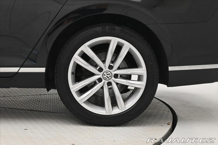 Volkswagen Passat 2,0 TDI 110kW DSG Eleganc 2020