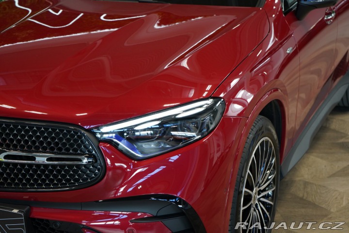 Mercedes-Benz GLC 400e*4M*COUPE*AMG*TAŽNÉ*3 2025