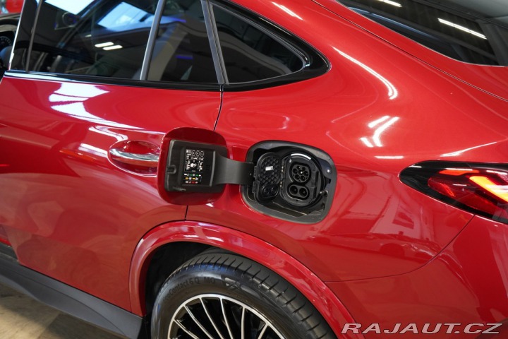 Mercedes-Benz GLC 400e*4M*COUPE*AMG*TAŽNÉ*3 2025