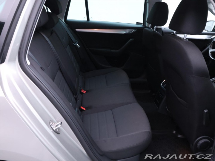 Škoda Octavia 1,6 TDI EleganceTažné CZ 2015