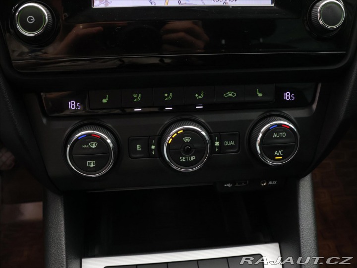 Škoda Octavia 1,6 TDI EleganceTažné CZ 2015