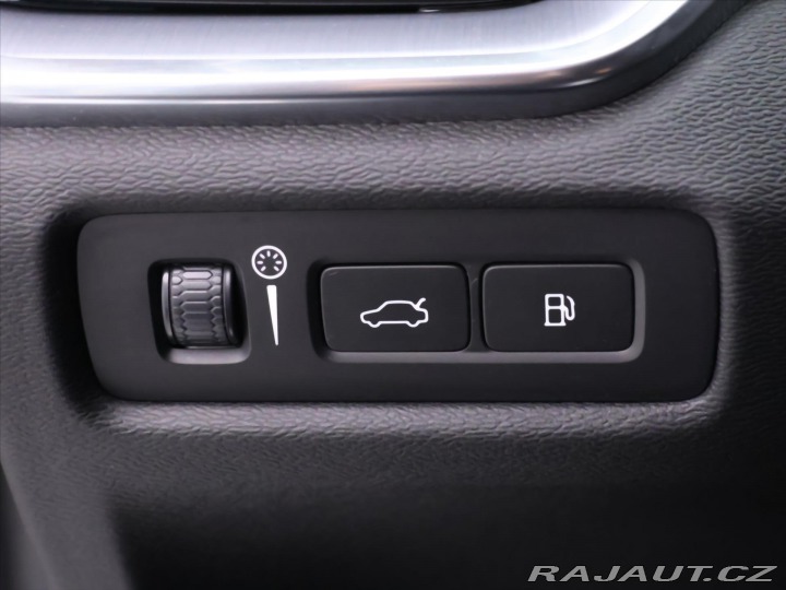 Volvo V60 2,0 B5 AWD Momentum Pro A 2020