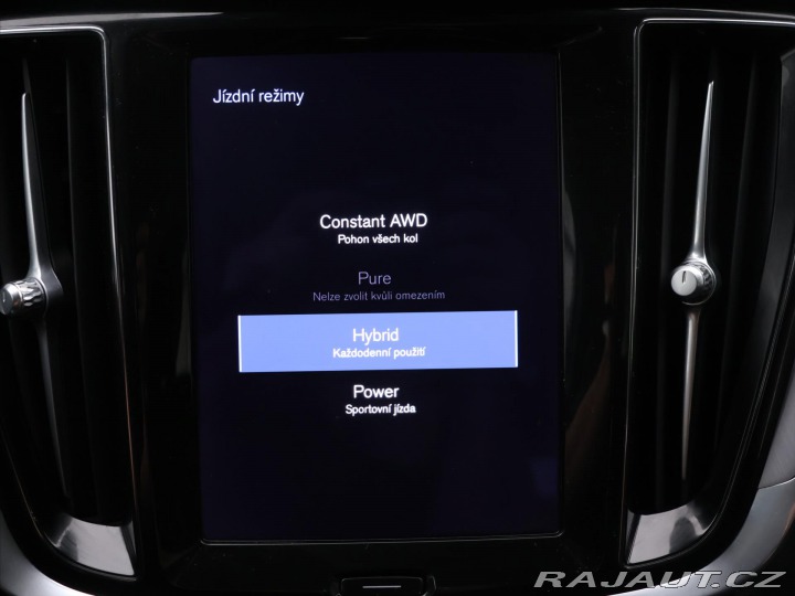 Volvo V60 2,0 B5 AWD Momentum Pro A 2020