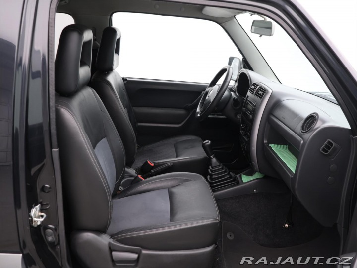 Suzuki Jimny 1,3 JLX 62kW Klima 4x4 2010