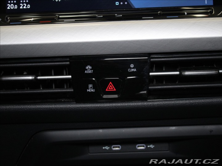 Volkswagen Golf 1,0 TSi 81kW Life Var.128 2023