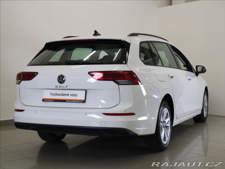 Volkswagen Golf 1,0 TSi 81kW Life Var.128 2023
