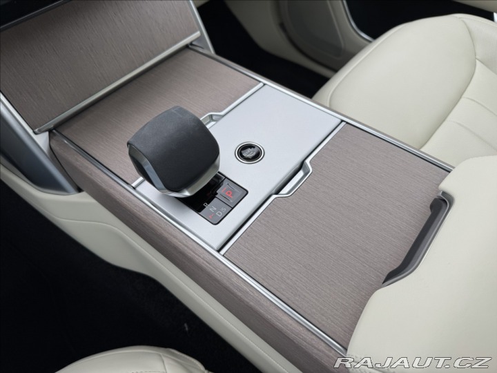 Land Rover Range Rover D350 HSE záruka ČR 2025