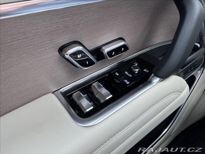 Land Rover Range Rover D350 HSE záruka ČR 2025