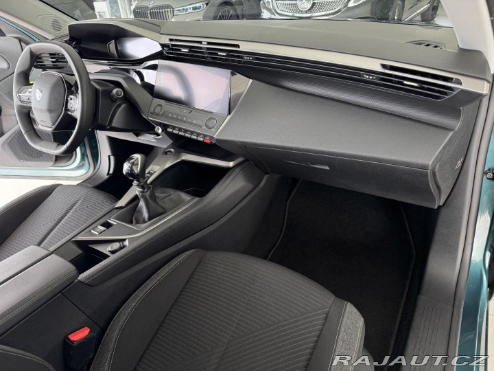 Peugeot 308 1,2PT LED*Active*PDC*REZE 2022