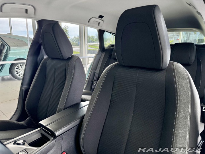 Peugeot 308 1,2PT LED*Active*PDC*1Maj 2022