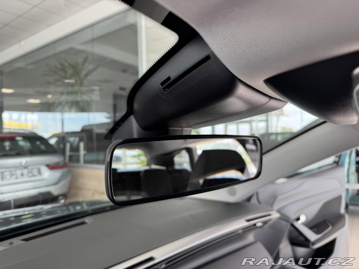 Peugeot 308 1,2PT LED*Active*PDC*REZE 2022
