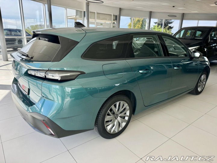 Peugeot 308 1,2PT LED*Active*PDC*REZE 2022