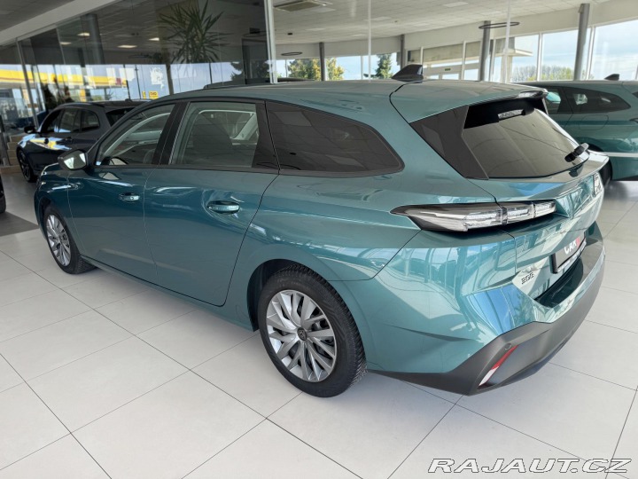 Peugeot 308 1,2PT LED*Active*PDC*REZE 2022