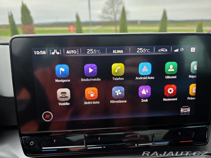 Seat Leon Leon FR 1.5 TSi DSG kombi 2020