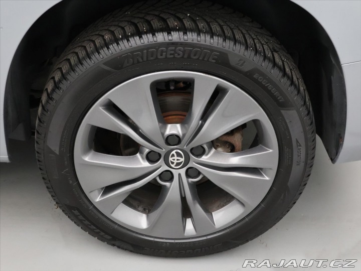 Toyota ProAce 1,5 D-4D 96kW CZ Family D 2021