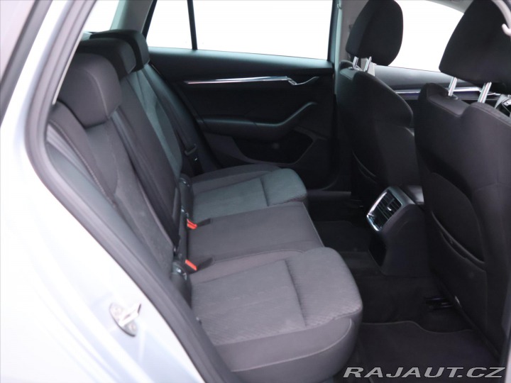 Škoda Octavia 2,0 TDI 110kW DSG Style L 2020