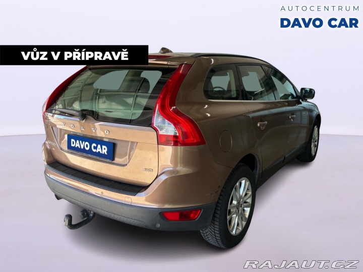 Volvo XC60 2,4 D 120kW Momentum 2009