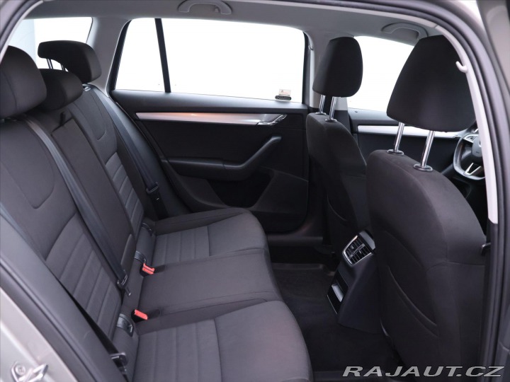 Škoda Octavia 1,4 TSI 103kW Elegance CZ 2015