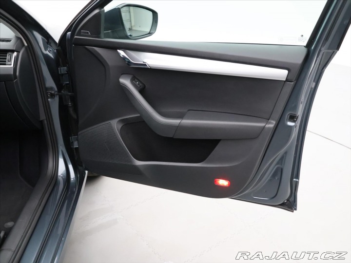 Škoda Octavia 1,6 TDI 81kW DSG Style Pl 2016