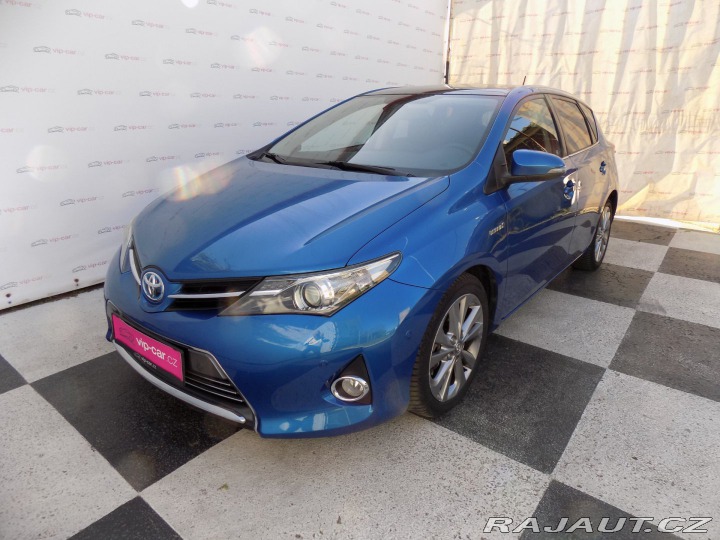 Toyota Auris 1.8i/Hybrid/Pano/NAVI/ 2014
