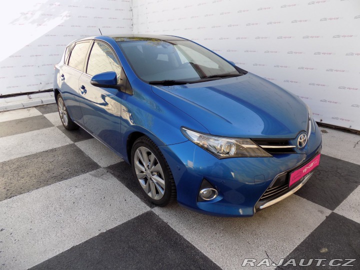 Toyota Auris 1.8i/Hybrid/Pano/NAVI/ 2014